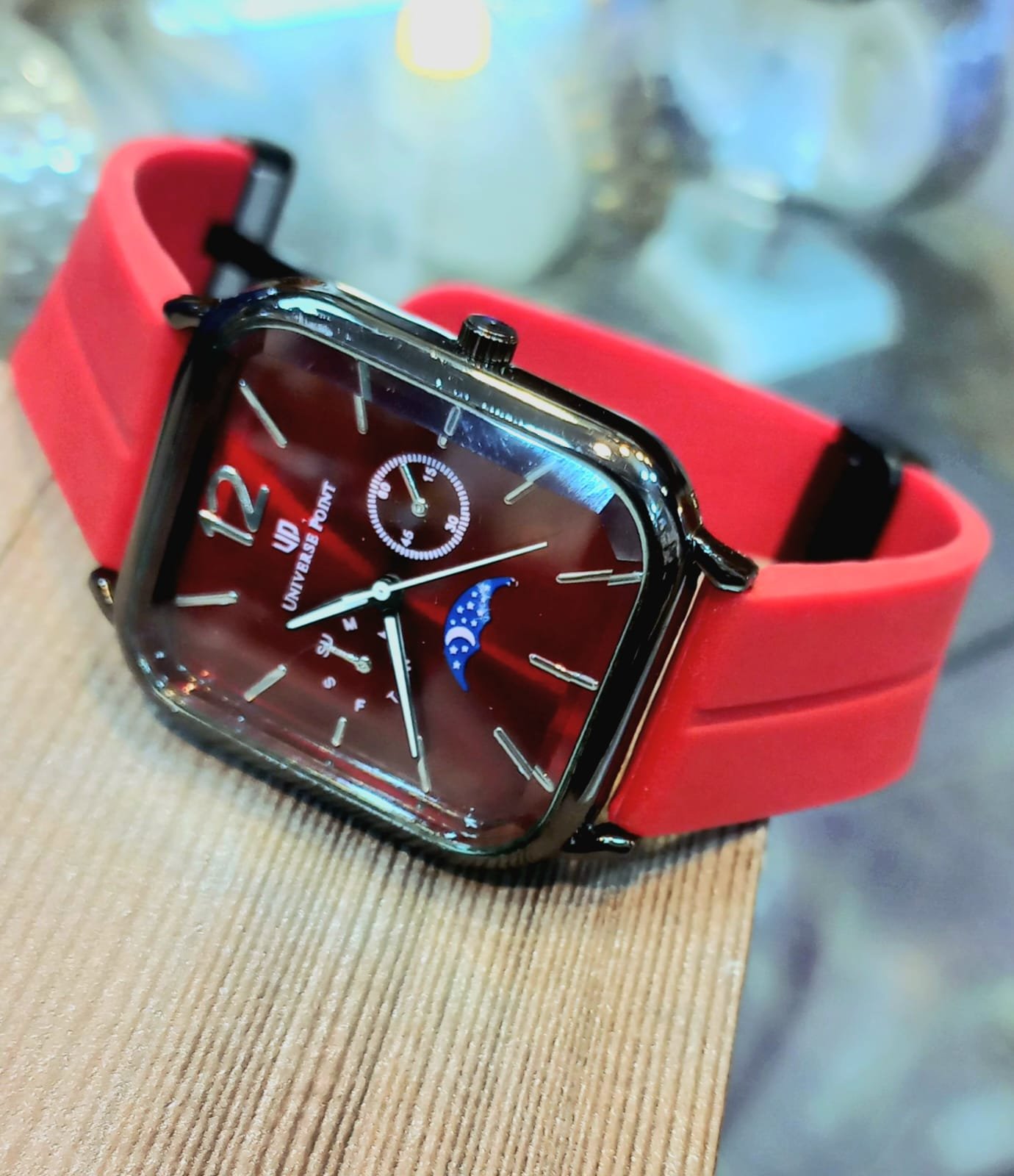 b6cde56c-8124-44e5-bf06-6bf6746d042e